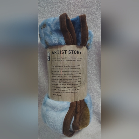 Persis Clayton Weirs Deer Print Plush Blanket - Picture 3 of 3